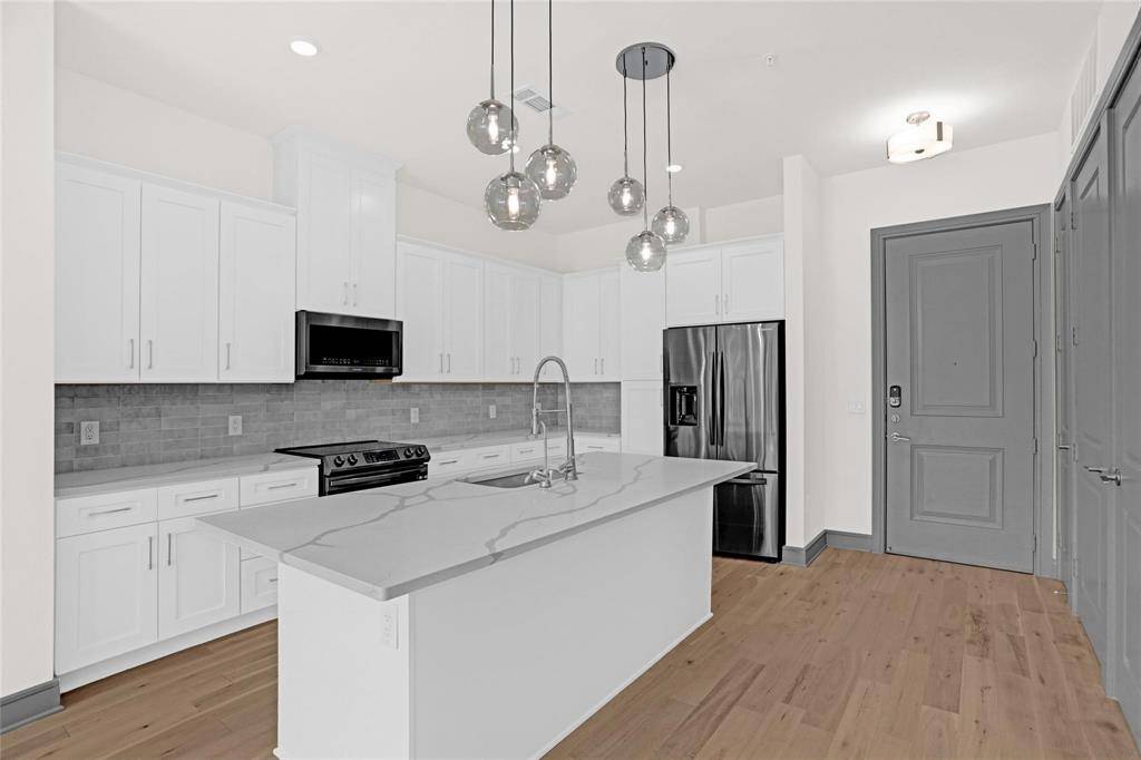 2700 Old Denton Road #2225, Carrollton, TX 75007