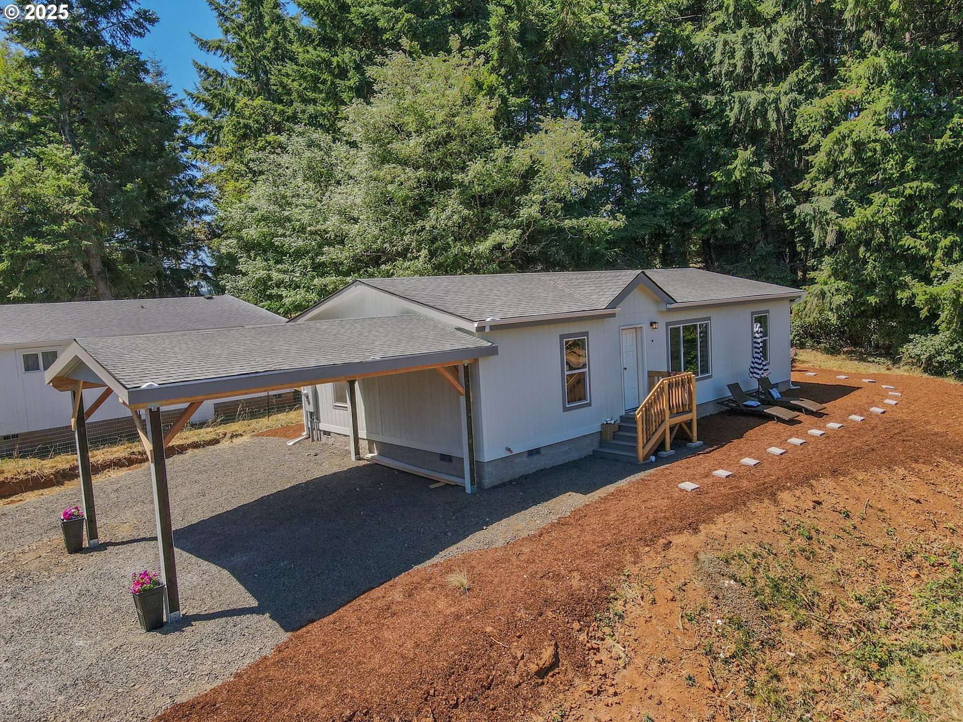 659 Charles ST, Yoncalla, OR 97499
