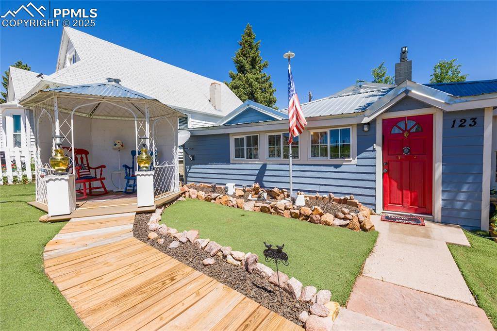123 W Masonic AVE, Cripple Creek, CO 80813