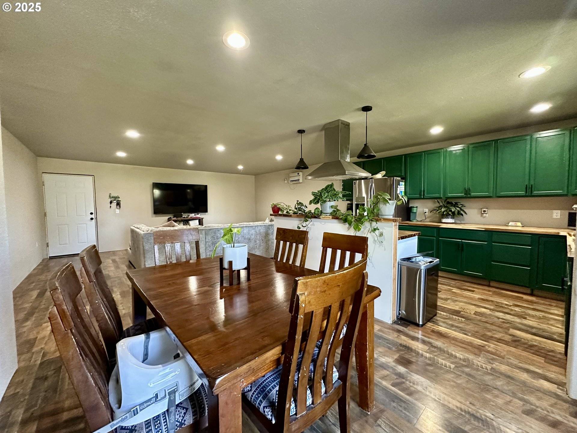 Summerville, OR 97876,416 4th ST