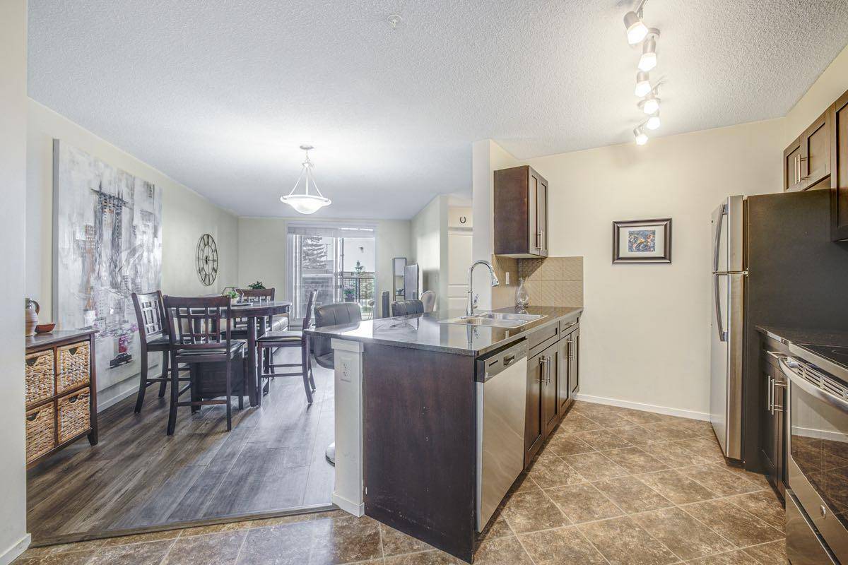 Calgary, AB T2X 2B9,81 Legacy BLVD SE #2118