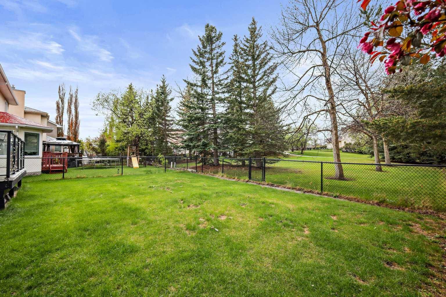 Calgary, AB T3A 5C2,26 Hamptons GRV Northwest