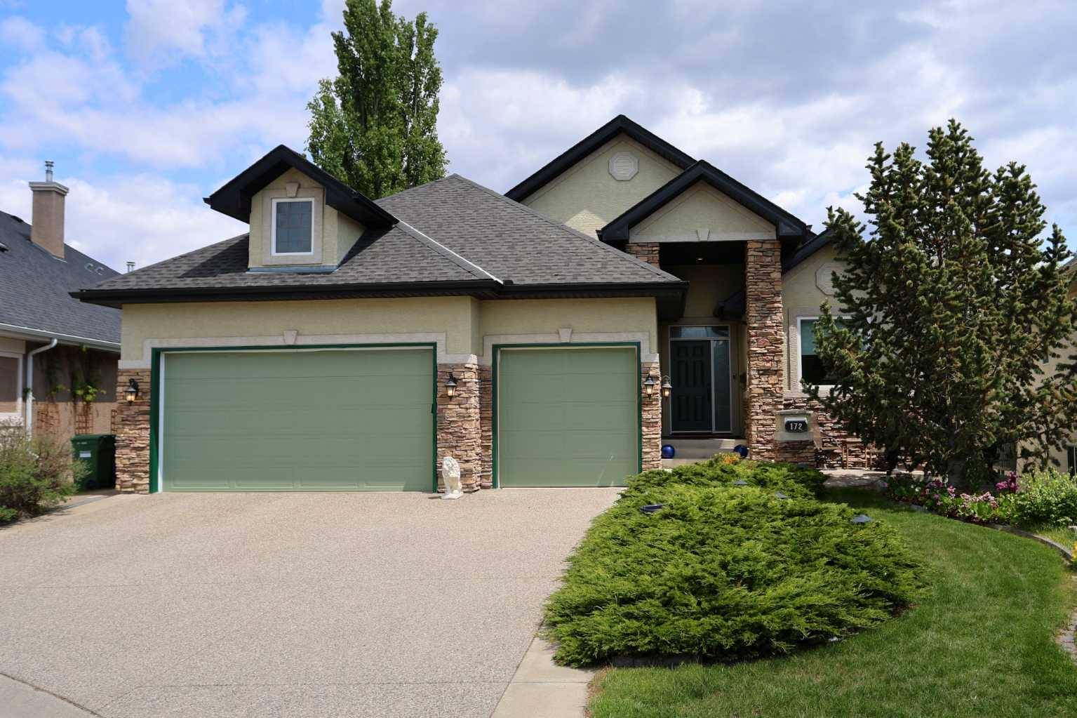 172 Valley Creek RD NW, Calgary, AB T3B 5W7