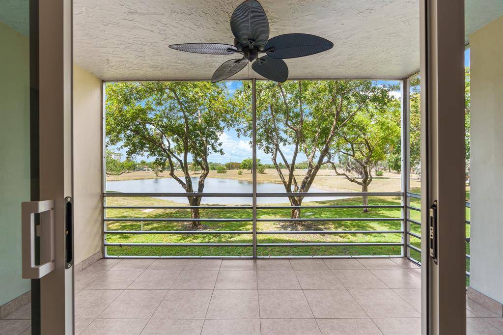 Pompano Beach, FL 33069,3090 N Course Dr #209