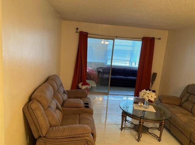 Margate, FL 33063,3050 Holiday Springs Blvd #207
