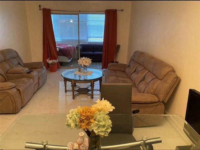 Margate, FL 33063,3050 Holiday Springs Blvd #207