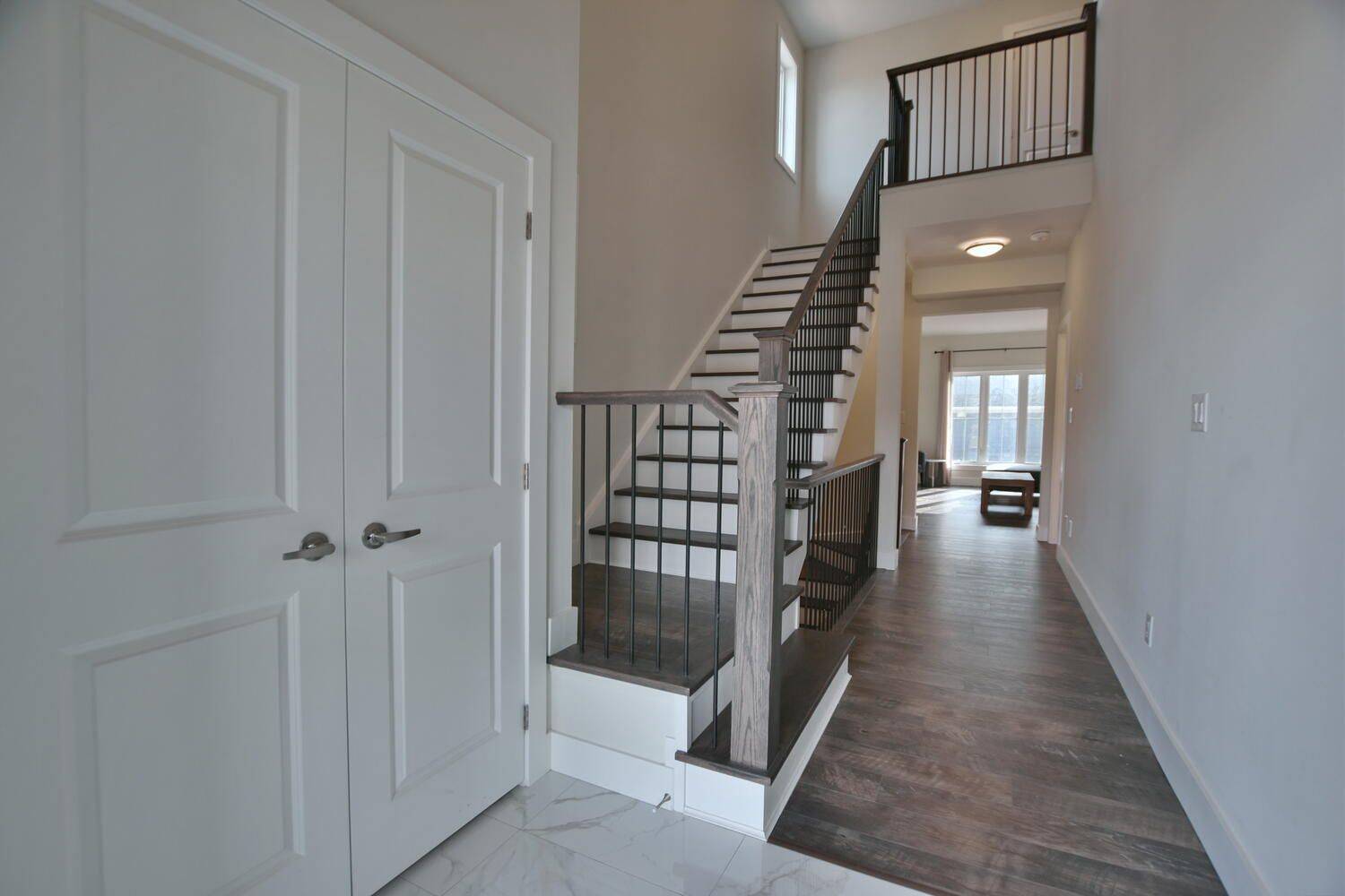 Blue Mountains, ON L9Y 5L7,163 Courtland ST