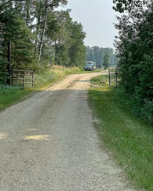 Rural Lacombe County, AB T0C 0J0,1417 Township Road 412