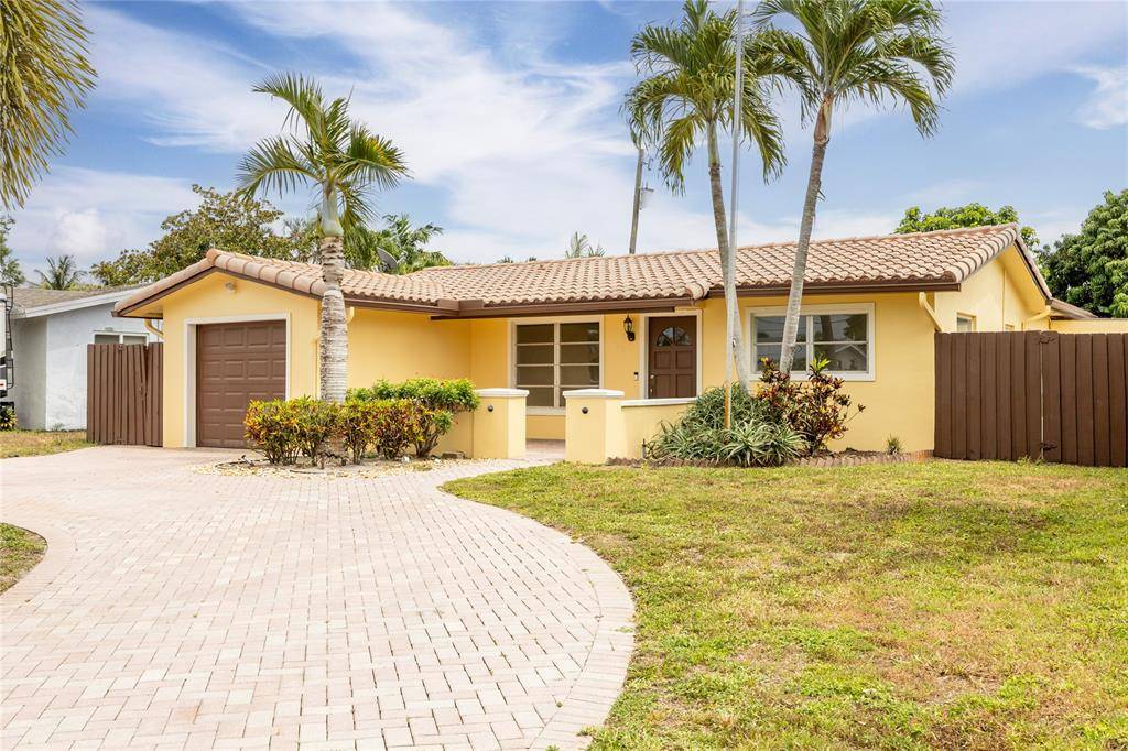 1680 NW 43rd St, Oakland Park, FL 33309