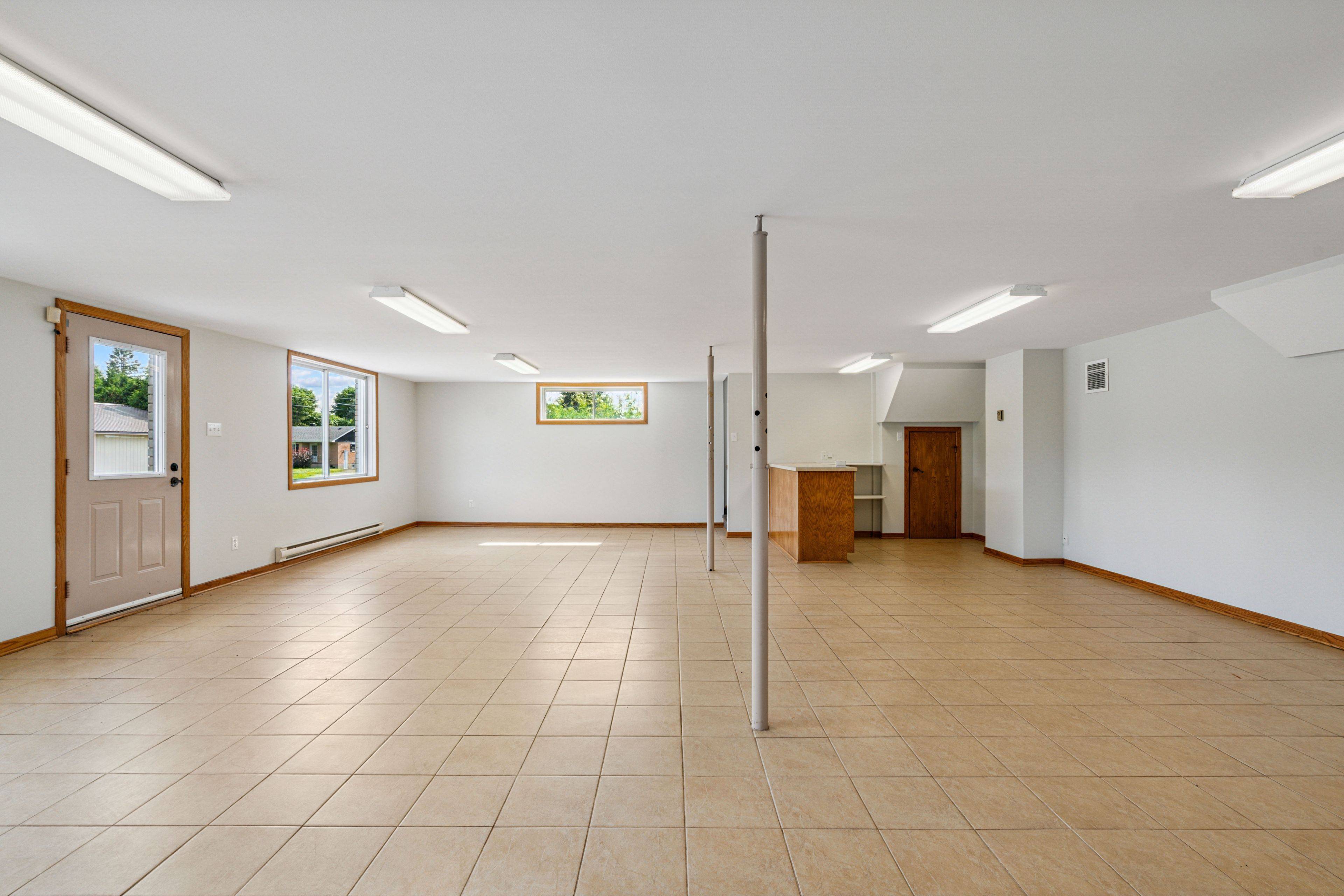 South Glengarry, ON K0C 1L0,20397 Park CRES