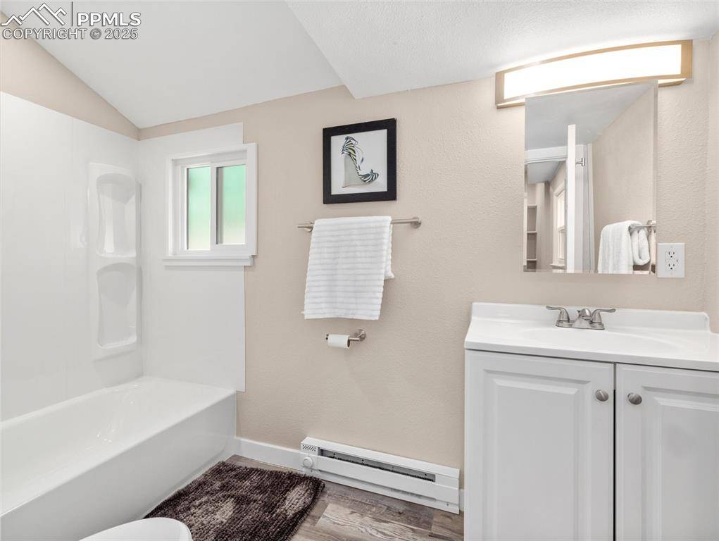 Pueblo, CO 81004,932 Elm ST