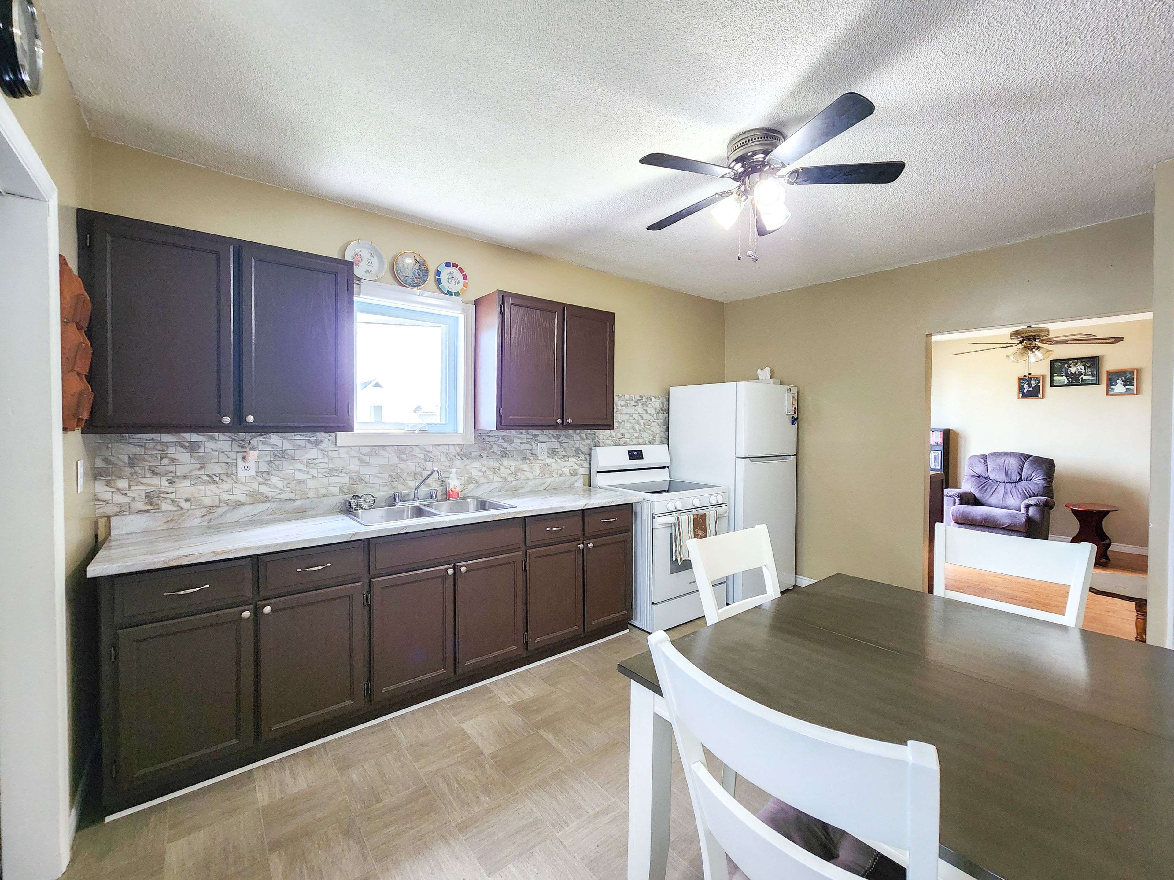 Iroquois Falls, ON P0K 1E0,142 Anson DR
