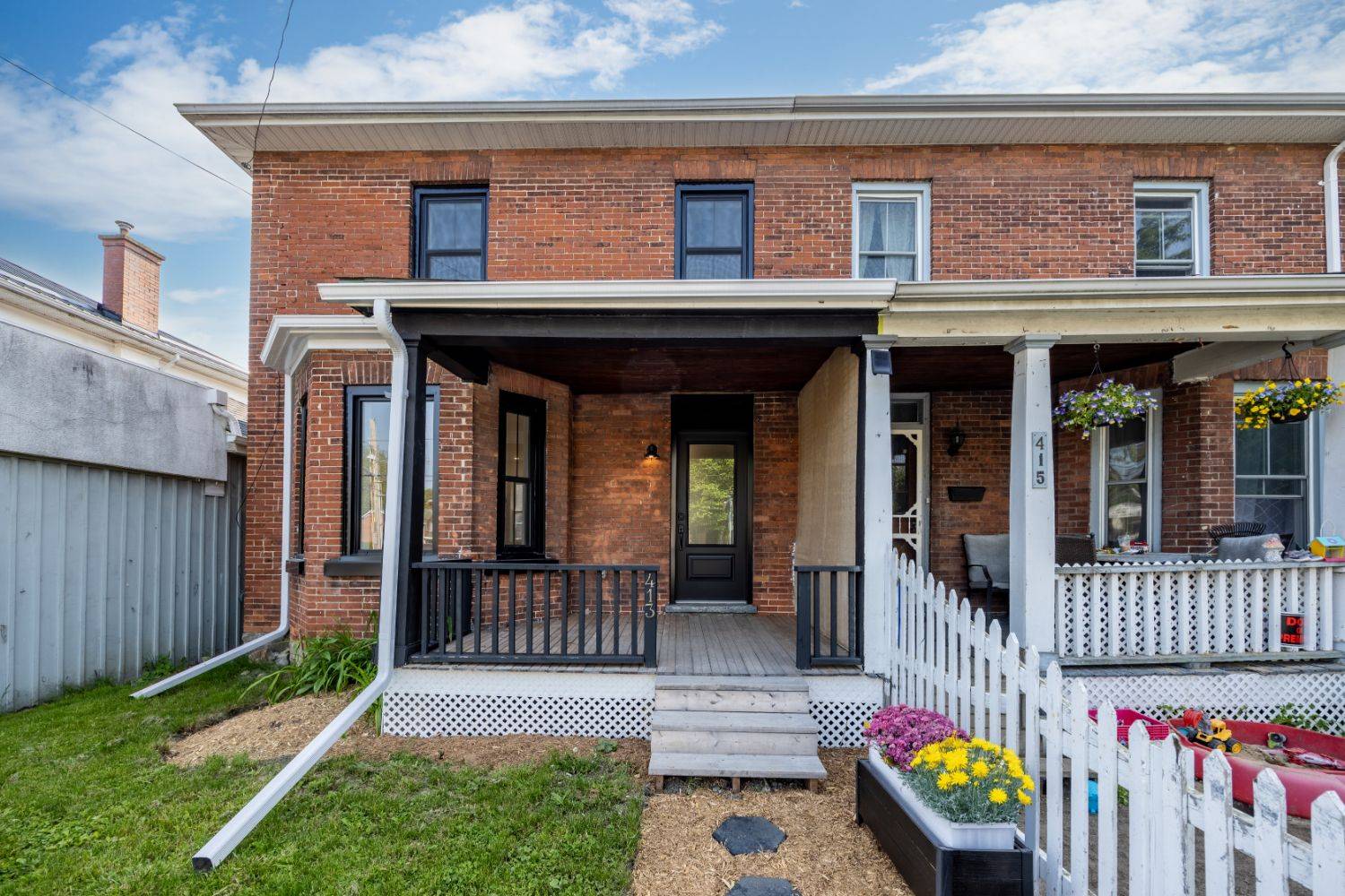 Cobourg, ON K9A 3R8,413 Division ST