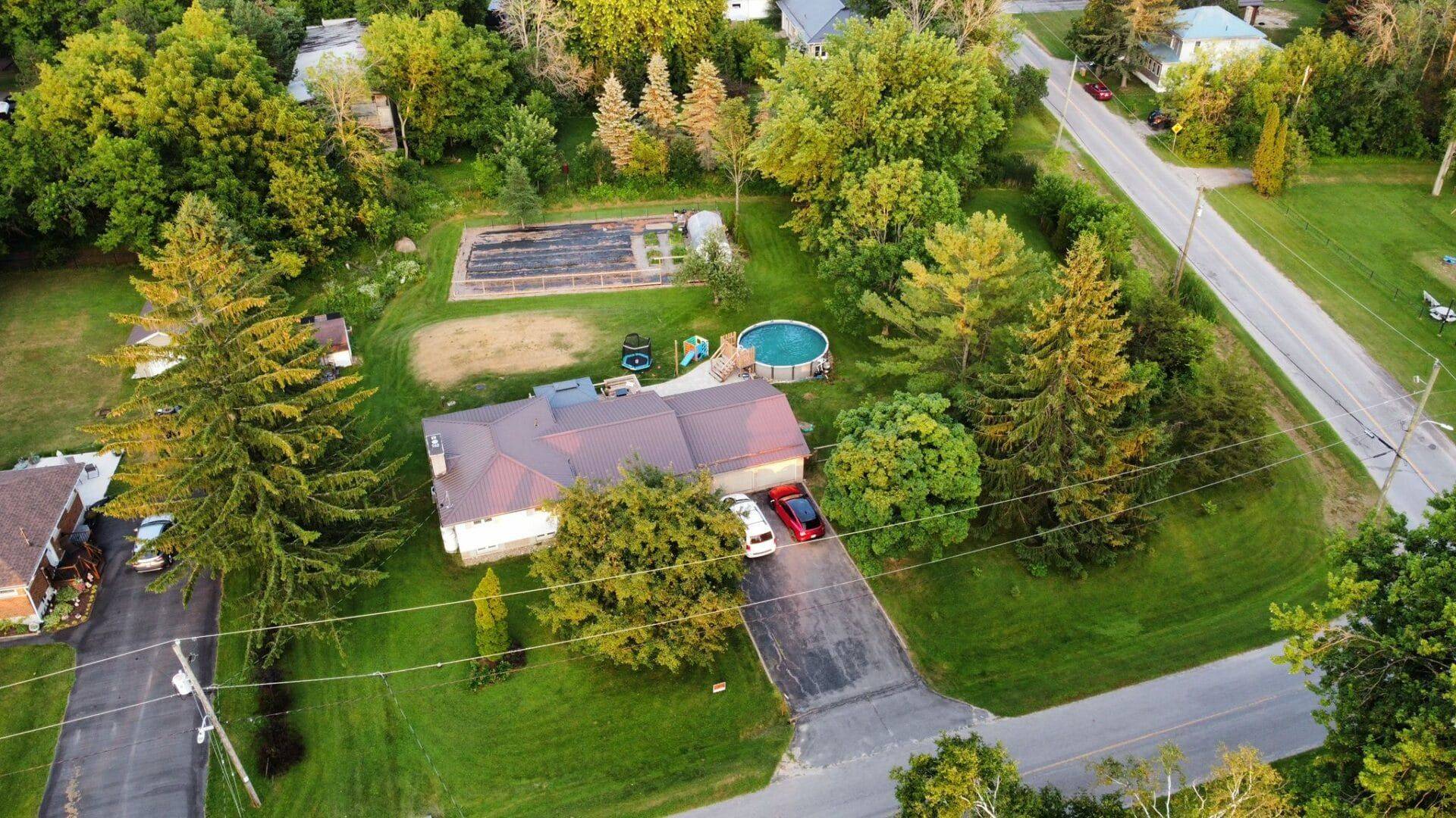 6028 Mcmahon DR, Frontenac, ON K0H 2W0
