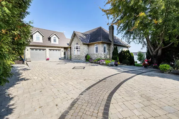 Kawartha Lakes, ON K0M 2C0,24 Gilson Point PL