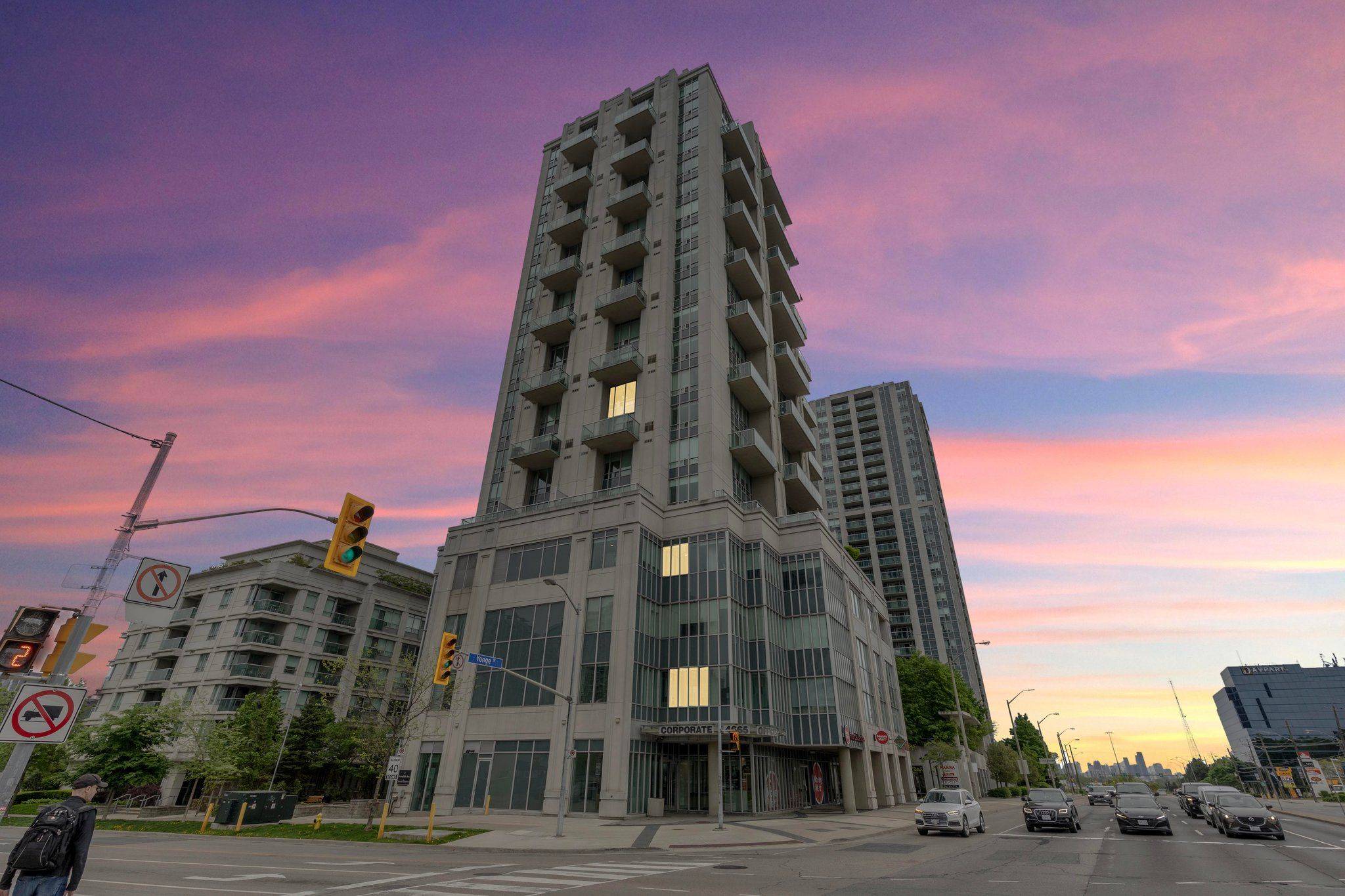 1 Avondale AVE #Lph 11, Toronto C14, ON M2N 7J1