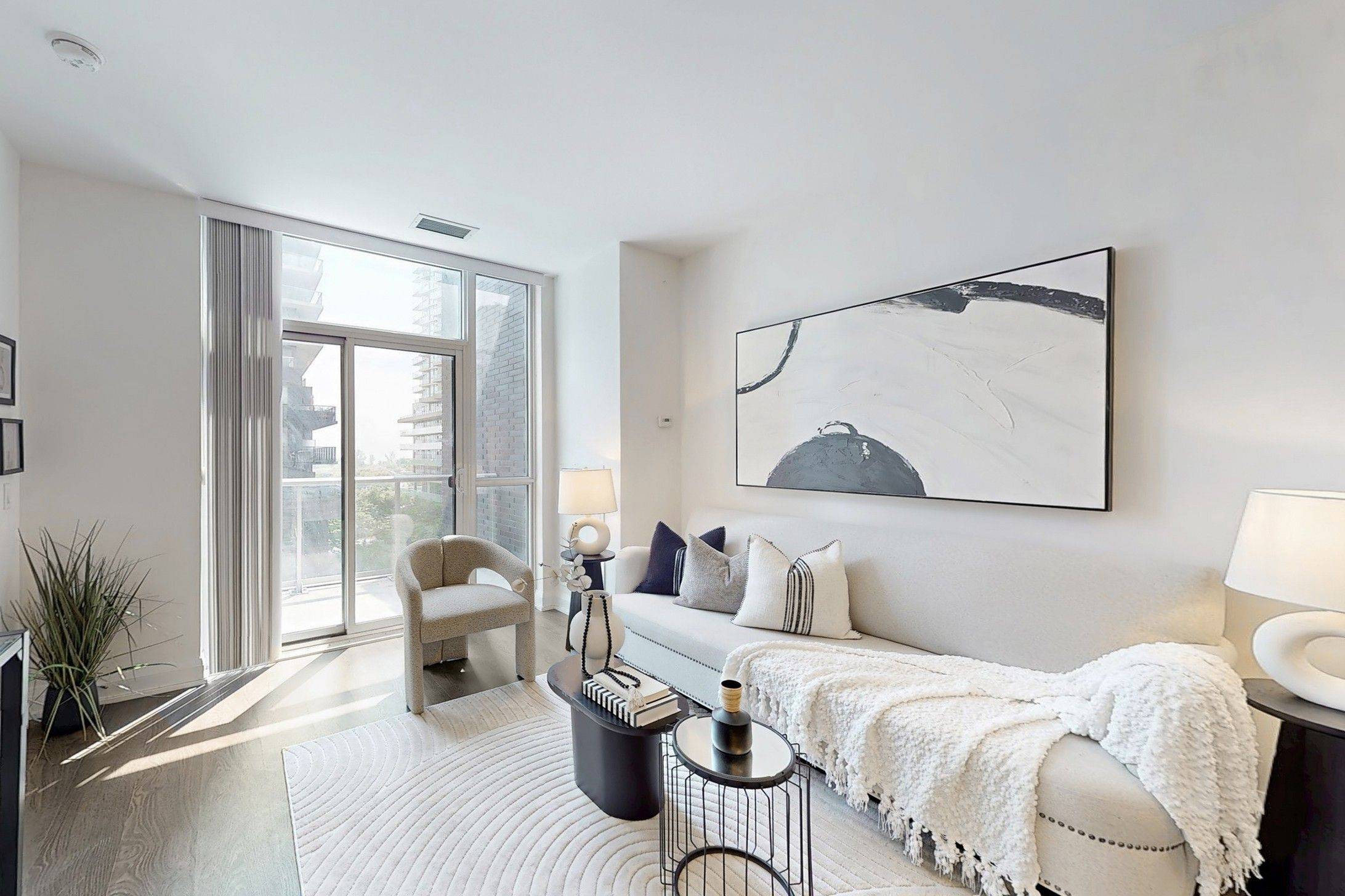 Toronto W06, ON M8V 0C4,56 Annie Craig DR #312