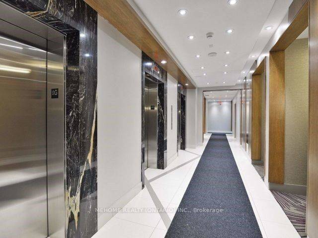 Mississauga, ON L5M 8E4,55 Eglinton AVE W #103