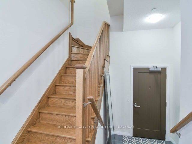 Mississauga, ON L5M 8E4,55 Eglinton AVE W #103