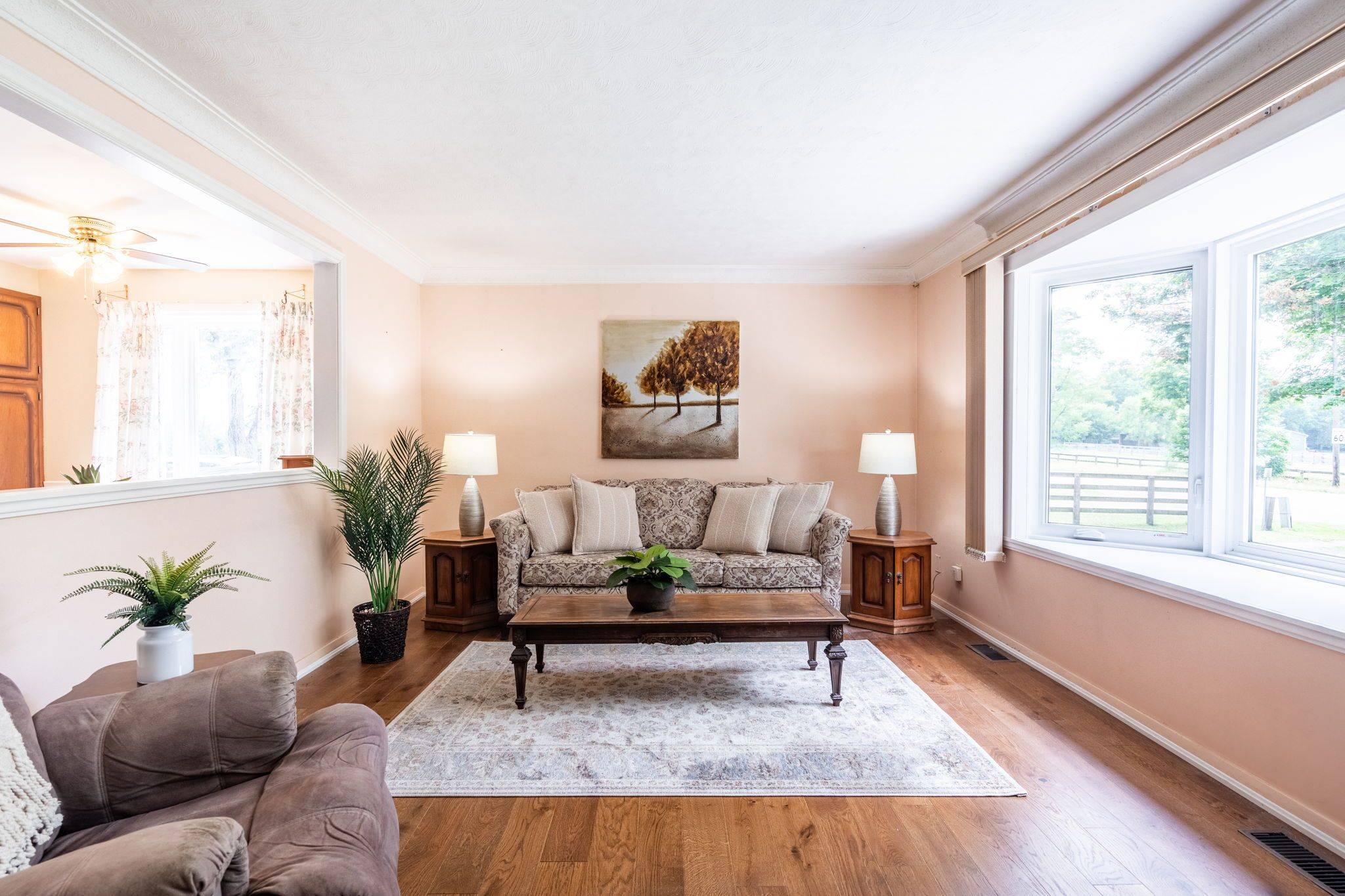 Hamilton, ON L8B 1T3,80 7th Concession RD E