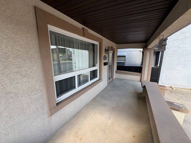London East, ON N5Z 1R9,484 Hamilton RD