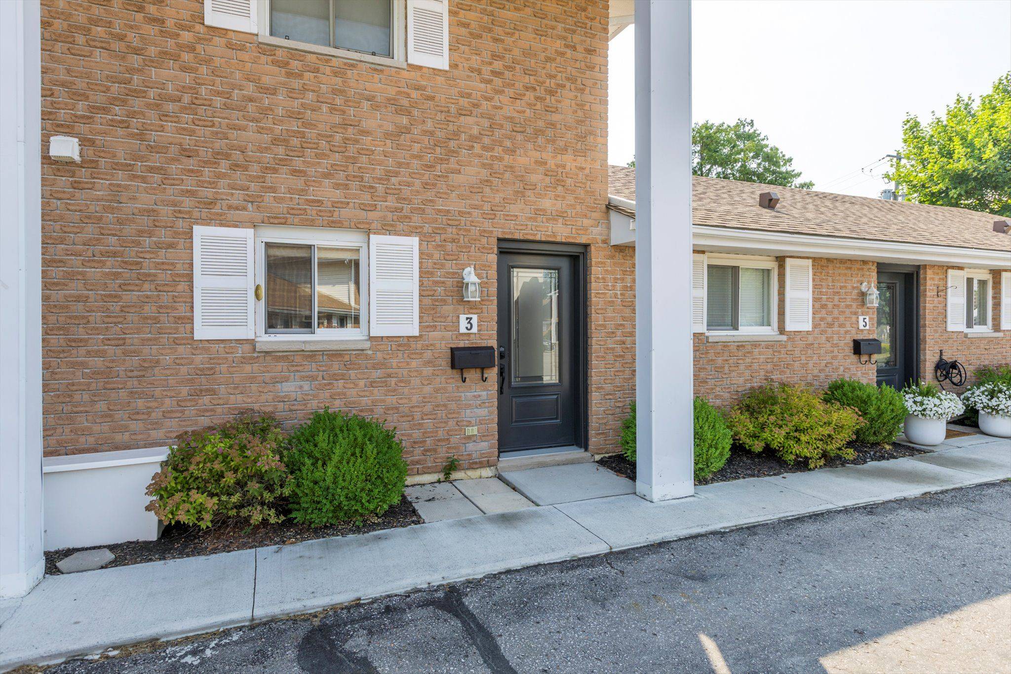 Selwyn, ON K0L 2H0,2 water ST #3