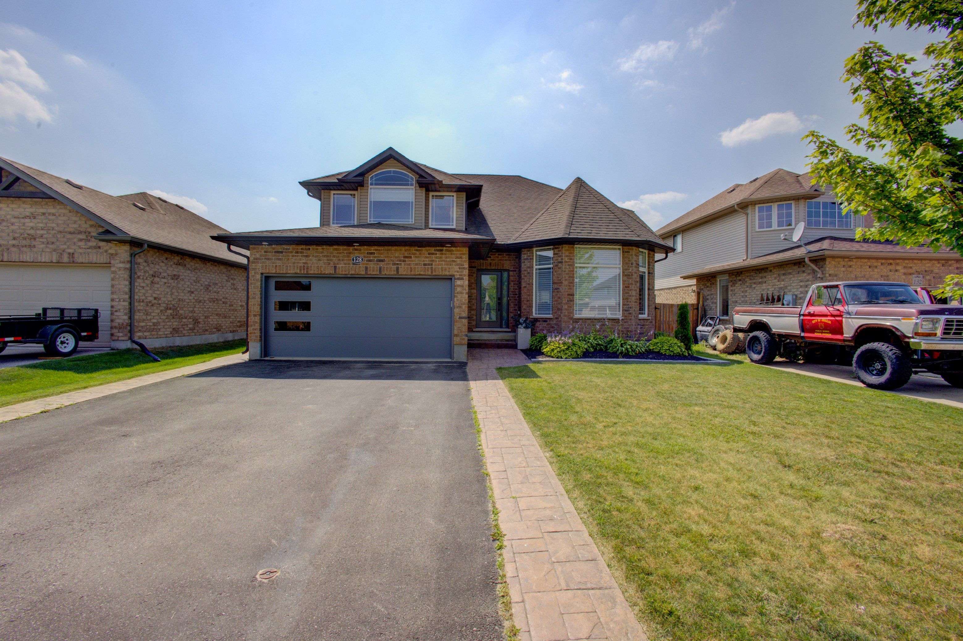 Wellington North, ON N0G 1A0,128 Schmidt DR