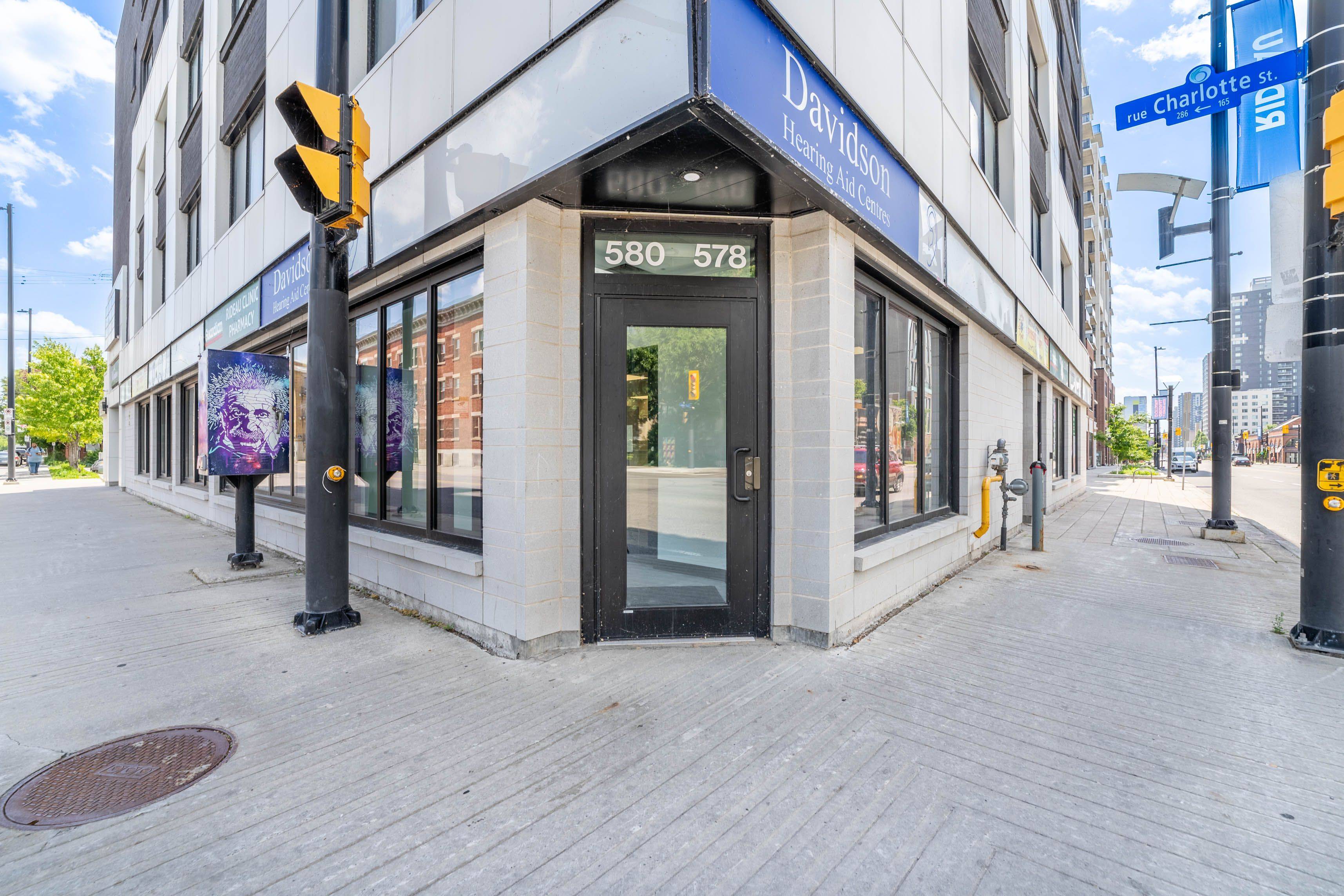 168 Charlotte ST, Lower Town - Sandy Hill, ON K1N 8K6