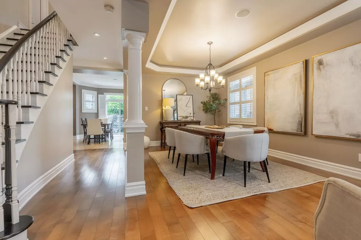 Oakville, ON L6M 4R9,2179 Glencairn RD