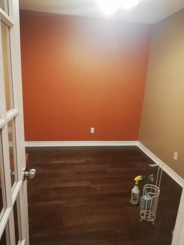 Toronto C15, ON M2K 3B9,8 Rean DR #1807