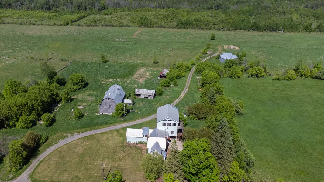 210 Actons Corners RD, North Grenville, ON K0G 1J0