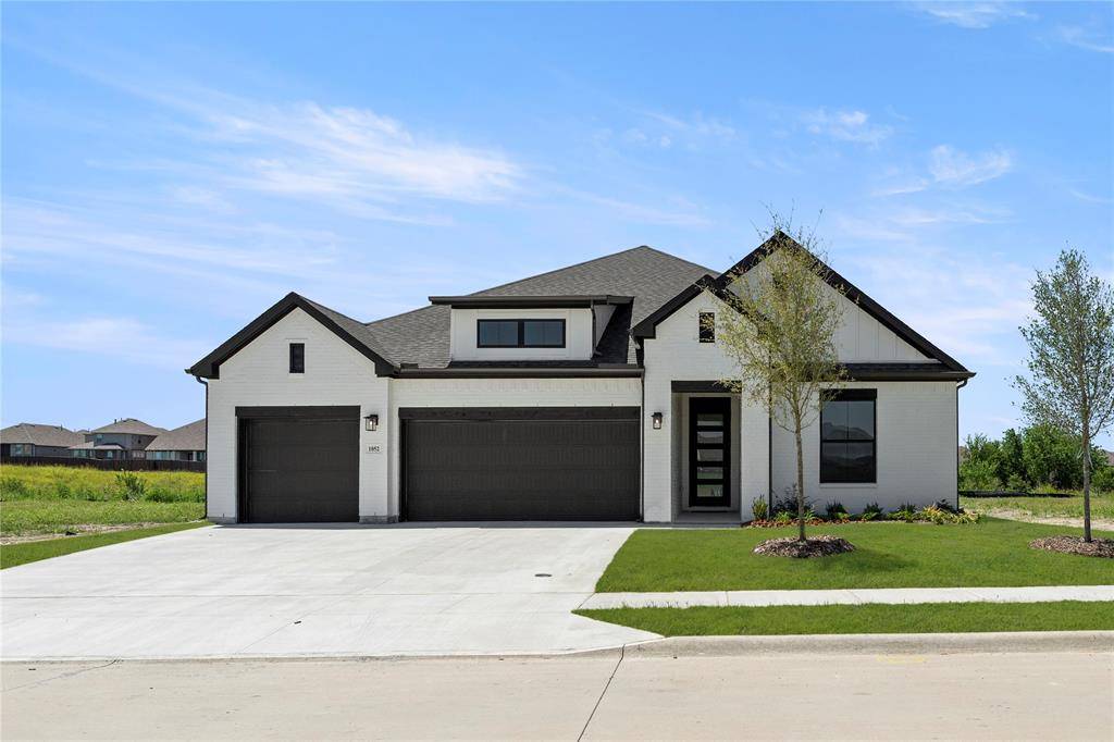 1052 Bingham Way, Forney, TX 75126