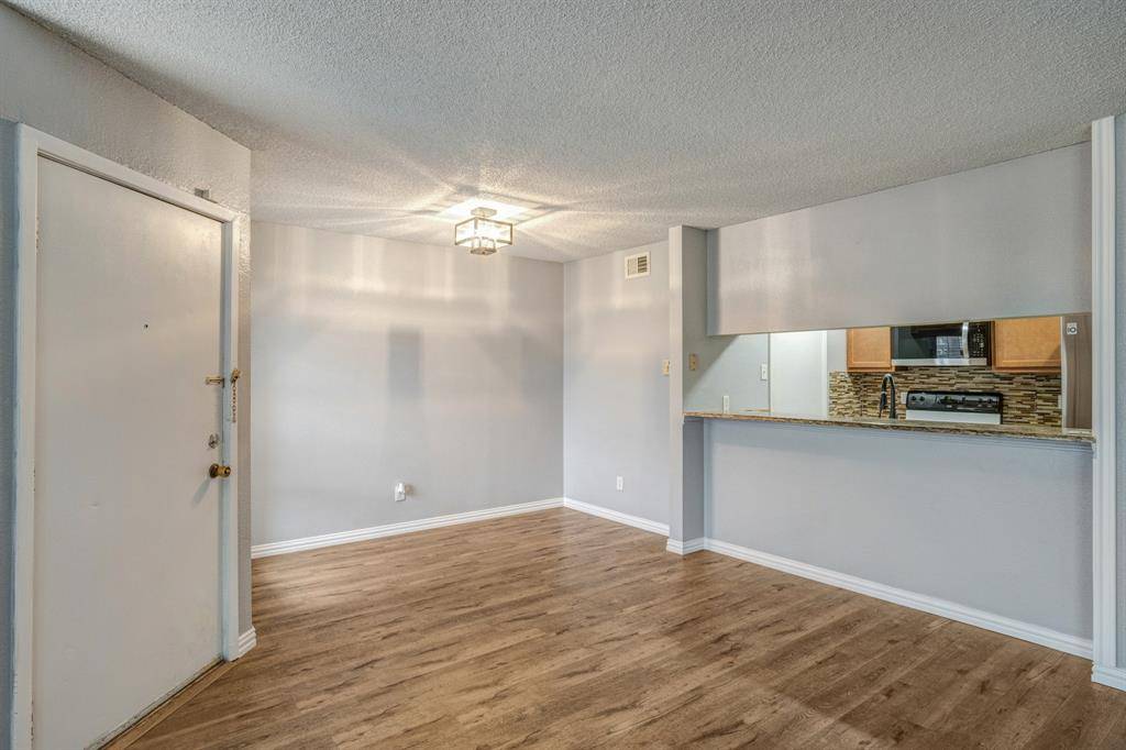 Dallas, TX 75243,12480 Abrams Road #2801