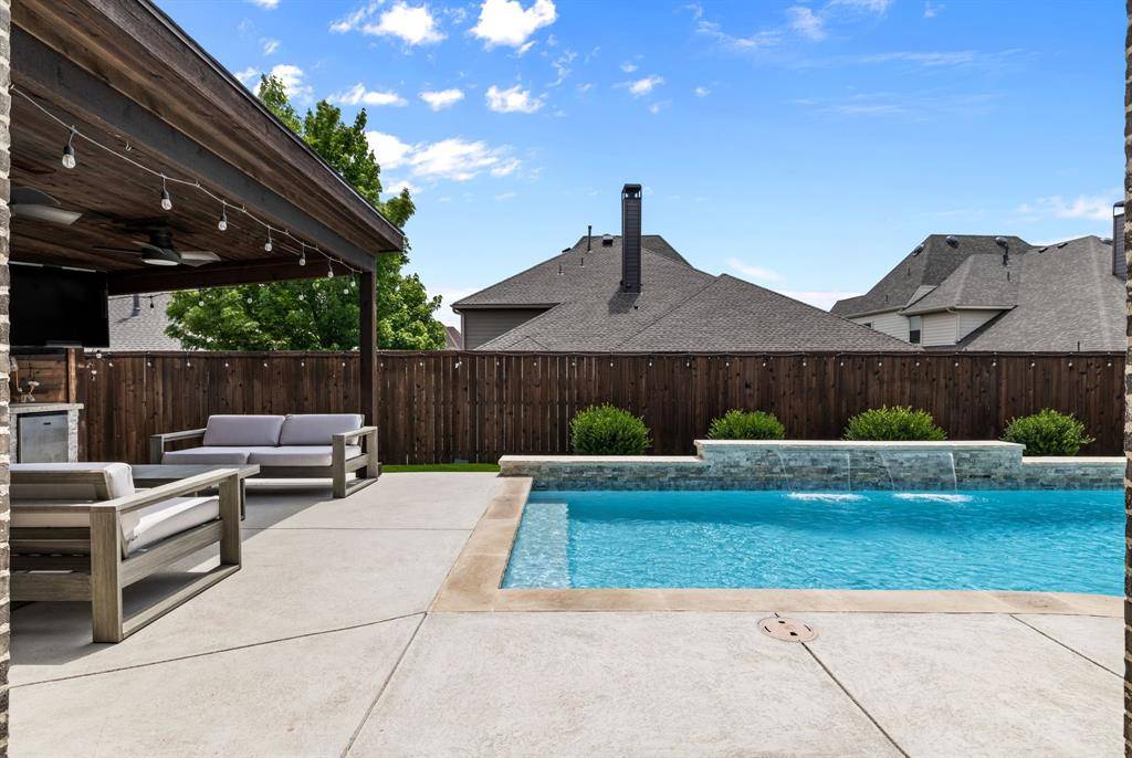 Roanoke, TX 76262,1020 Highpoint Way