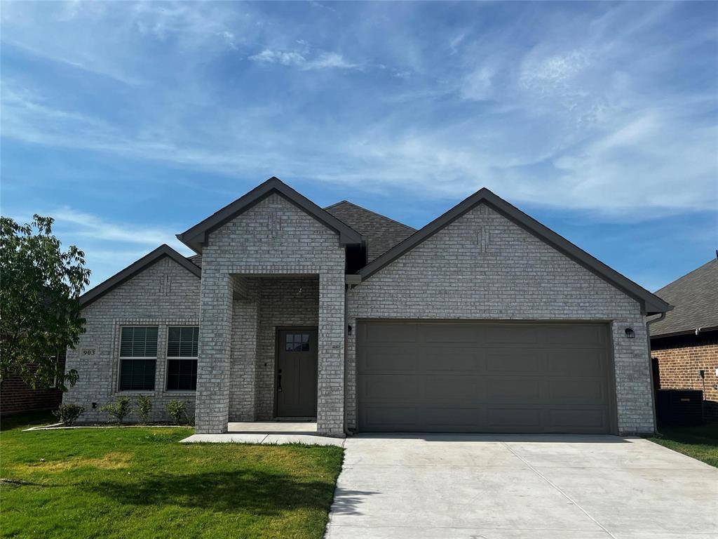 903 Hardaway, Greenville, TX 75402