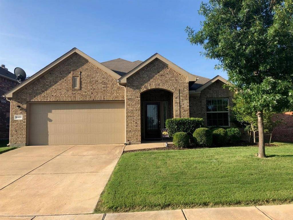 5800 Valley Haven Way, Fort Worth, TX 76244