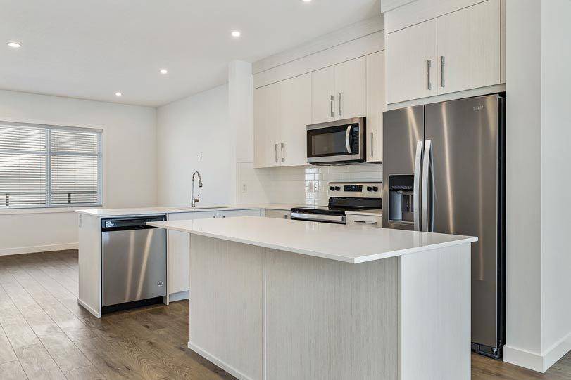 Calgary, AB T2X 4N4,135 Belmont Passage SW #307