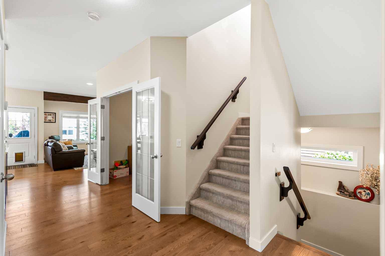 Olds, AB T4H0C4,6 Viceroy CRES