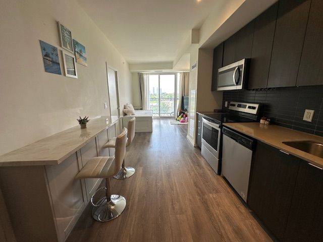 Toronto C15, ON M2K 2J7,3237 Bayview AVE #714