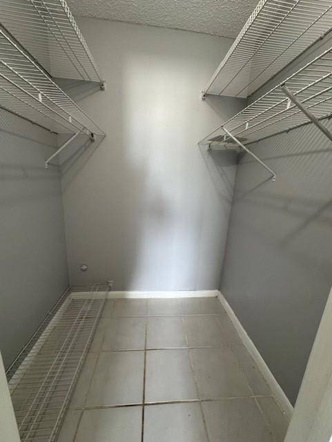 Pompano Beach, FL 33060,253 S Cypress #240