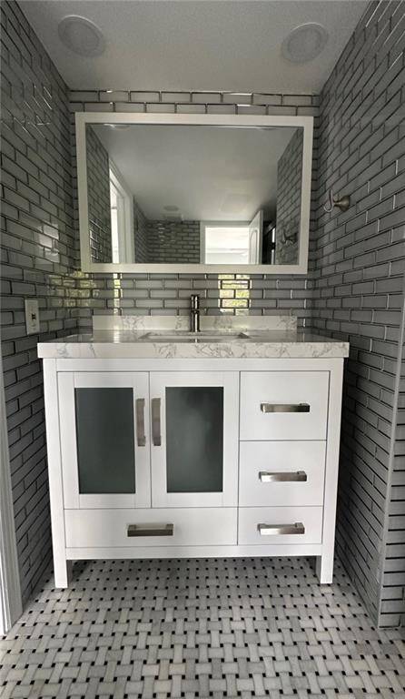 Wilton Manors, FL 33305,12 NE 19th Ct #A207