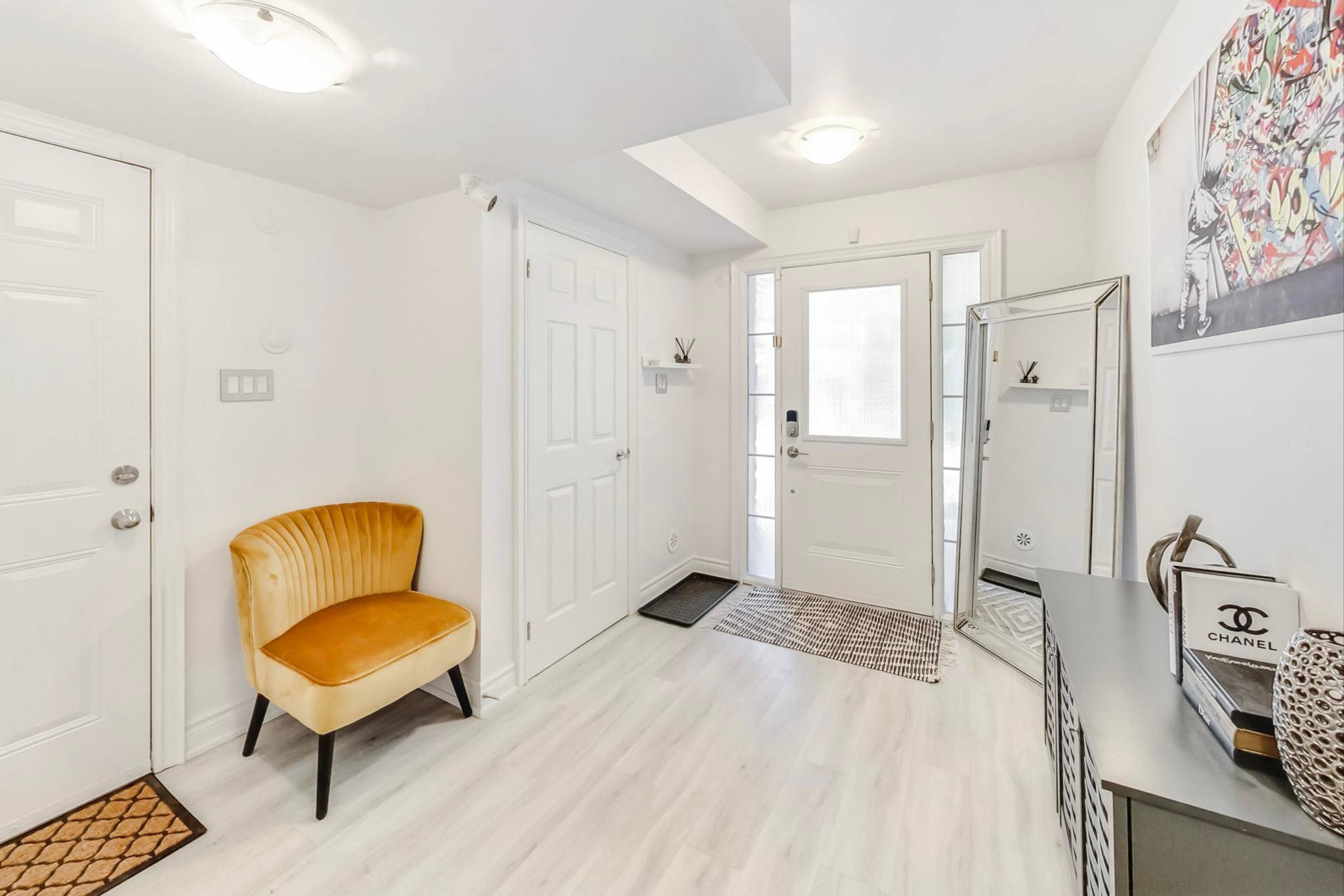 Oakville, ON L6M 0S4,2435 Greenwich DR #65