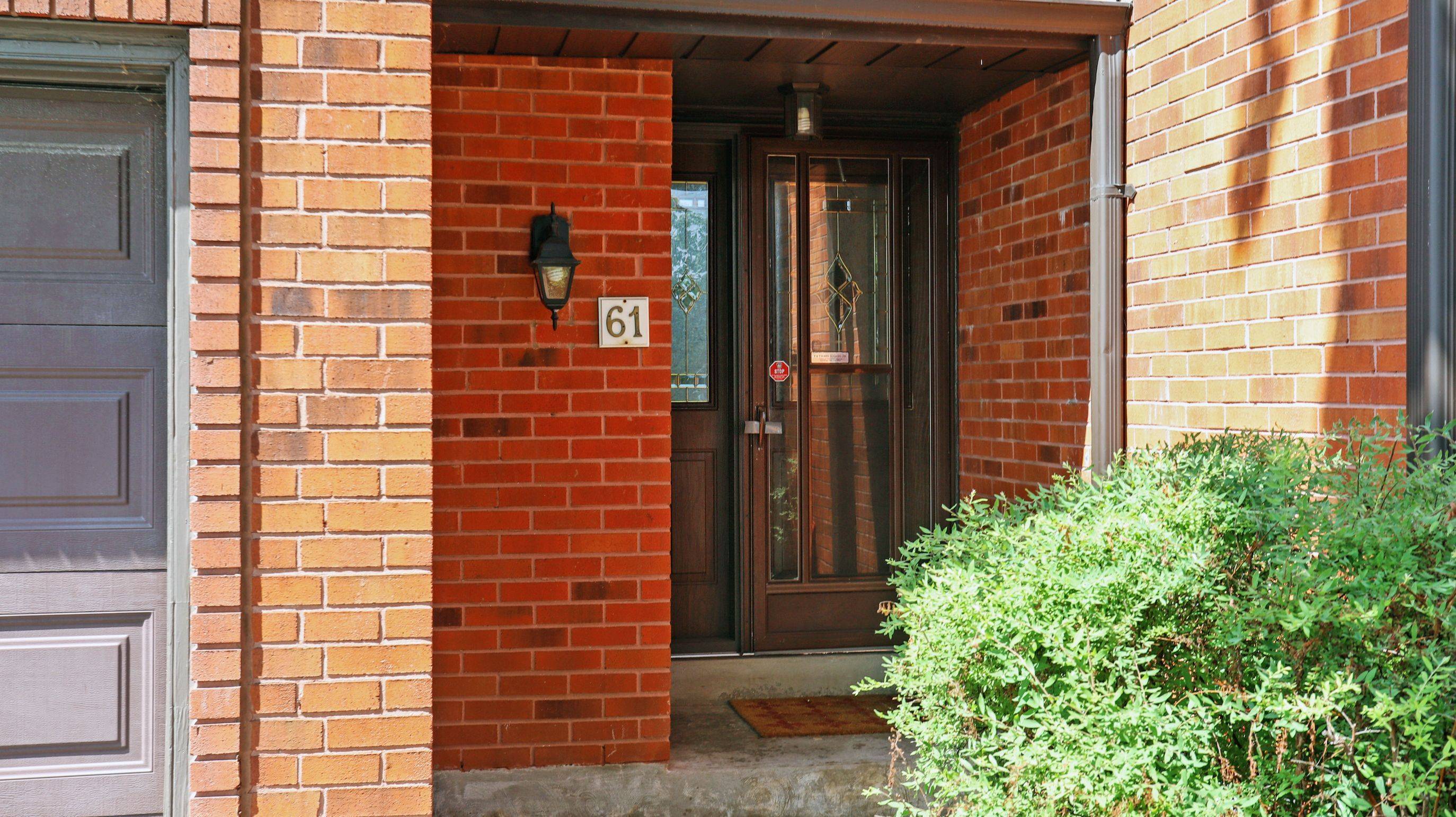 Mississauga, ON L5L 2E4,3360 Council Ring RD #61