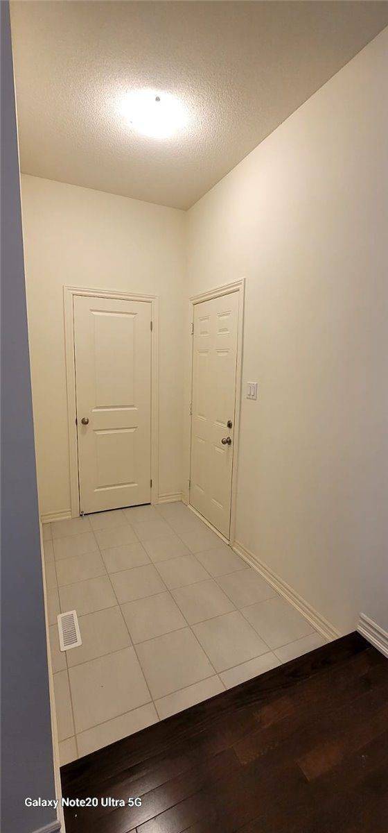 Brampton, ON L7A 5A6,19 Truffle CT