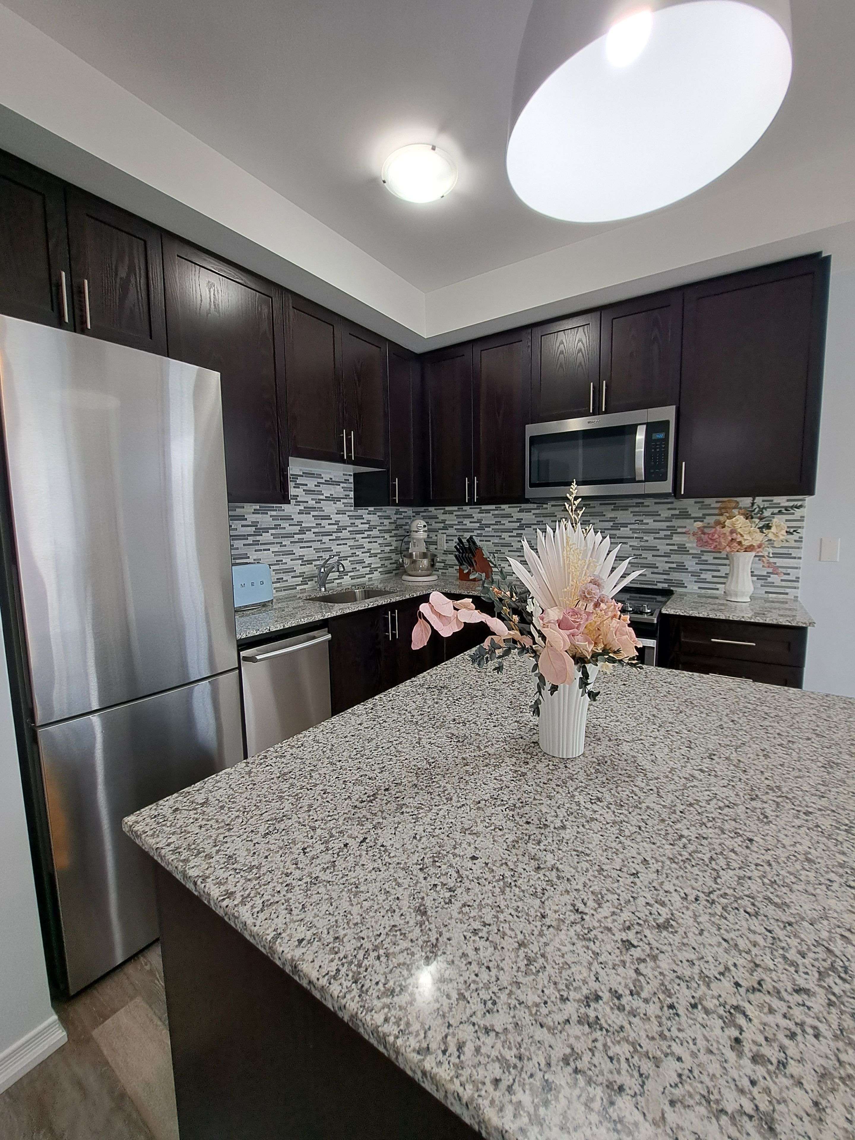 Toronto W08, ON M8Z 0E3,26 Fieldway RD #47