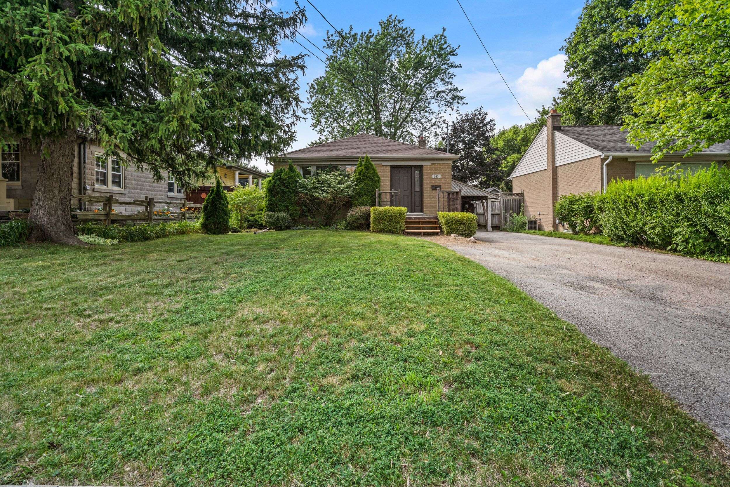 Milton, ON L9T 1T2,365 George ST