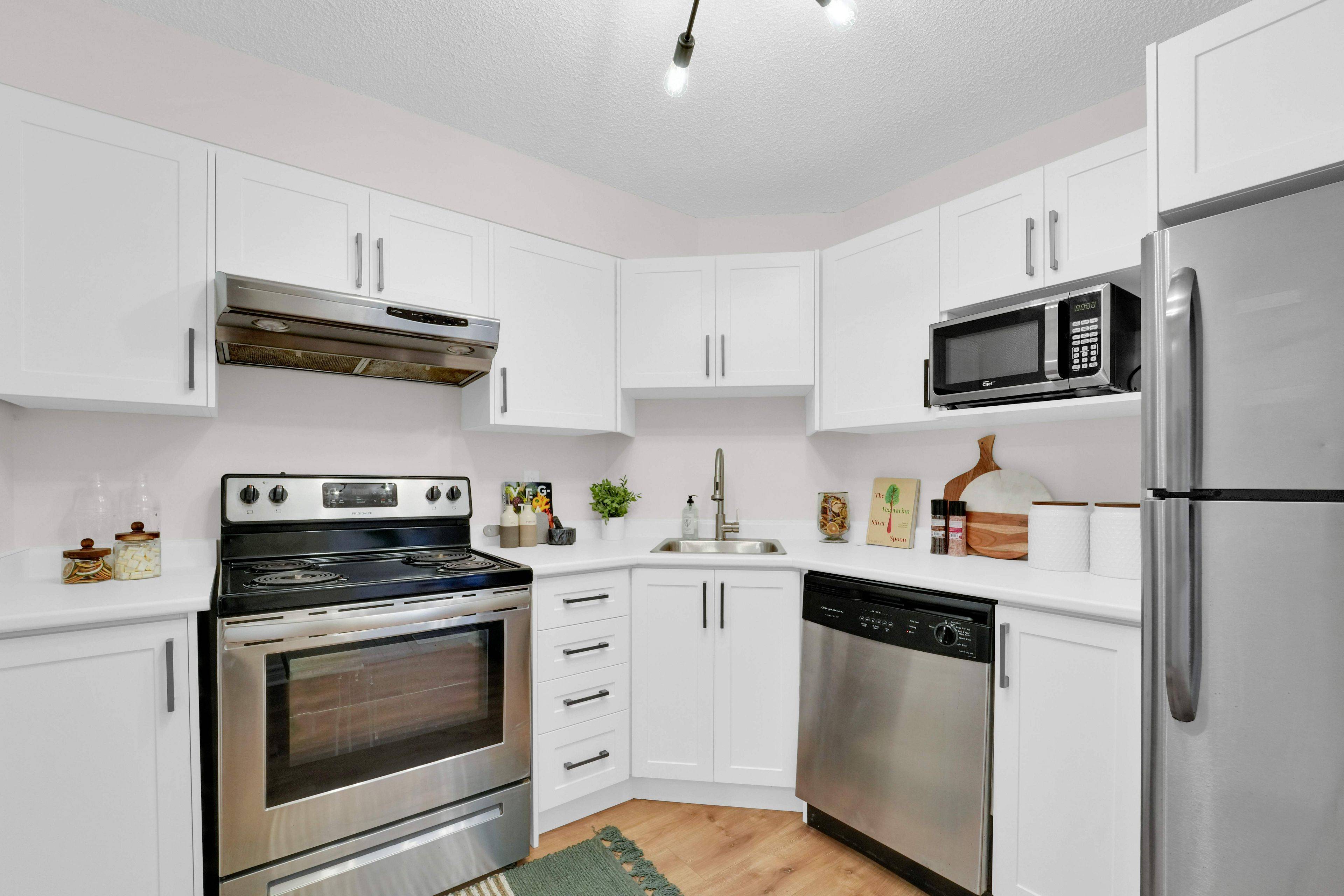 Toronto W10, ON M9V 5E6,41 Markbrook LN #1402