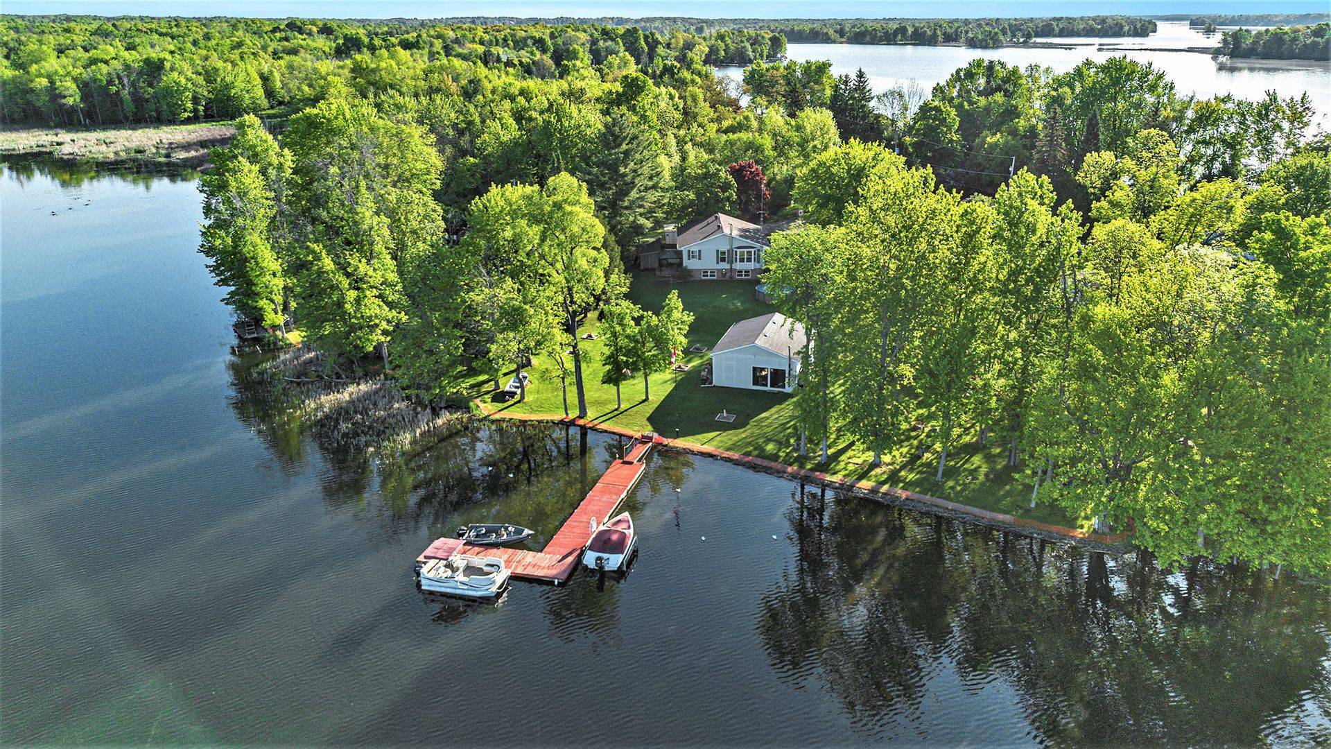 103 Mcveety RD, Drummond/north Elmsley, ON K7H 3C7