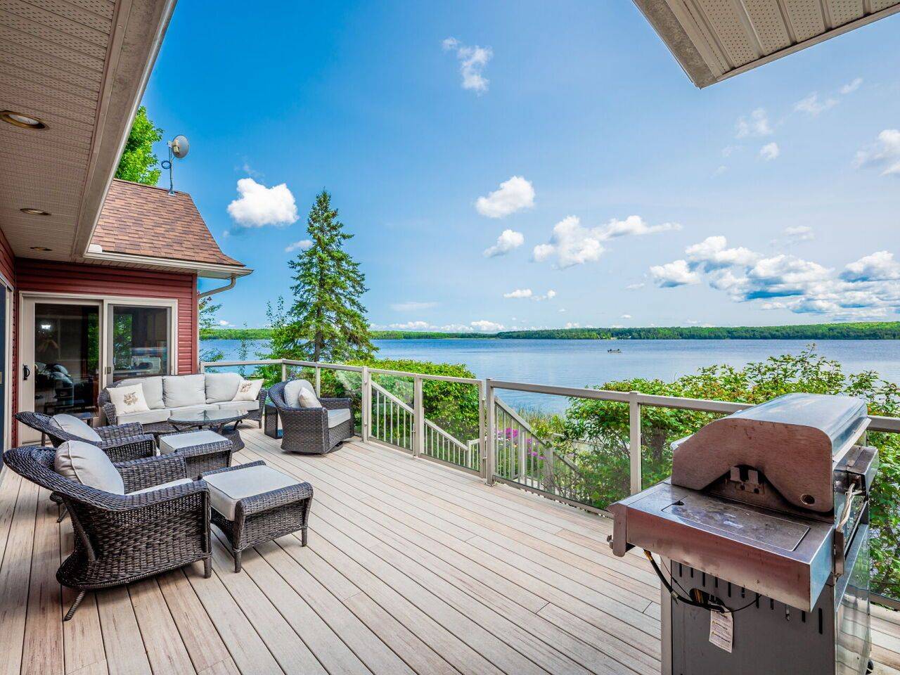 Chisholm, ON P0H 1Z0,114 Islandview LN