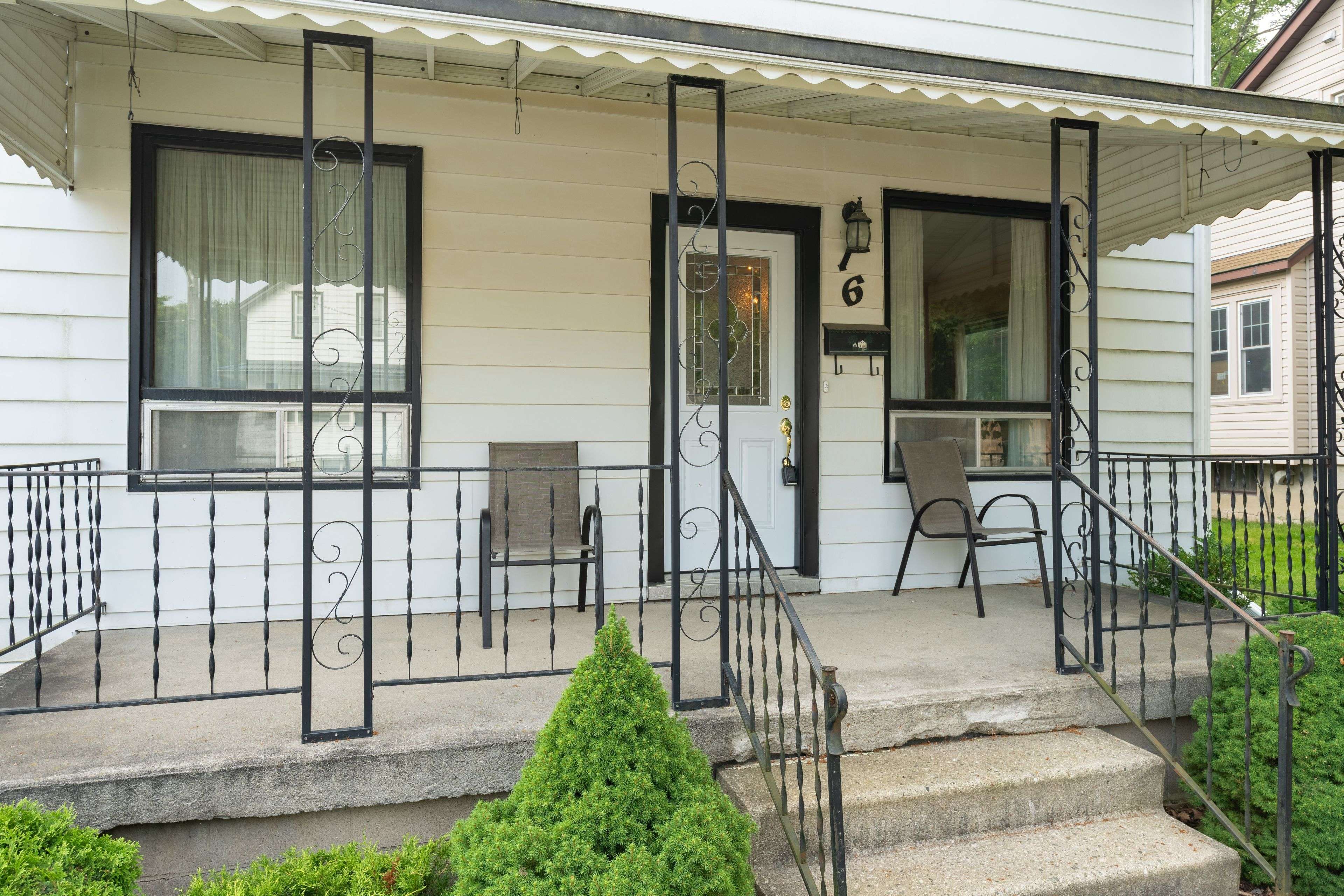 Woodstock, ON N4S 7H1,16 Arthur ST